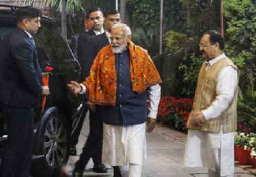 PM Modi chairs late night CEC meeting to pick candidates for LS polls