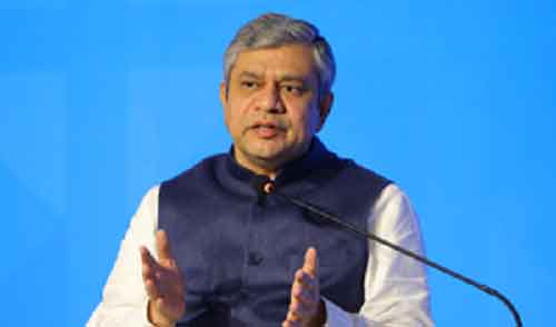 India will be fabricating 300 crore semiconductor chips in a year: IT Minister