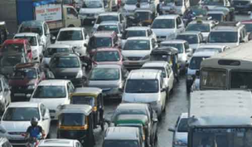 Passenger vehicles, two-wheelers maintain positive run