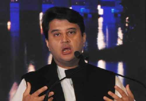 Jyotiraditya Scindia in MP’s Guna to meet farmers