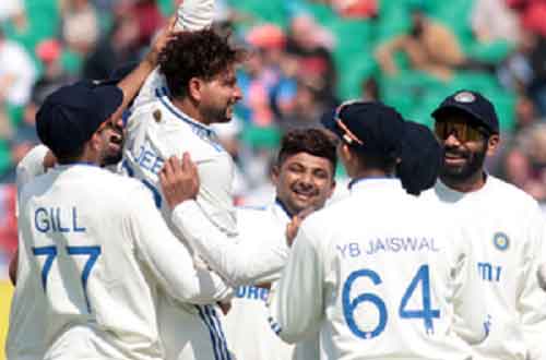 5th Test: Kuldeep’s five-wicket haul, Ashwin’s four scalps help India bowl out England for 218