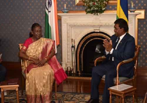 President Murmu discusses avenues with Mauritian counterpart Roopun to advance bilateral ties
