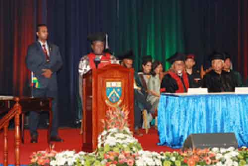 President Murmu urges Mauritian youth to stay connected with India