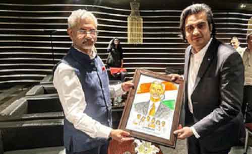 Leverage.biz founder meets EAM Jaishankar, discusses innovation, education