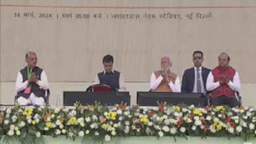PM Modi lays foundation of Delhi Metro’s two new corridors