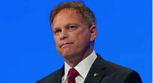 UK advises Ukraine to go on defensive in east, continue targeting Crimea