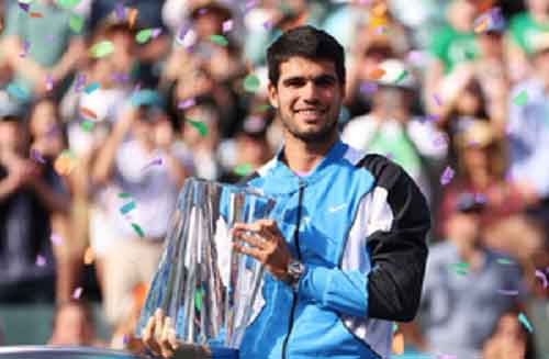 Indian Wells: Alcaraz, Swiatek win titles