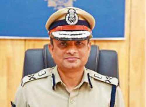 Election Commission removes Bengal top cop Rajeev Kumar
