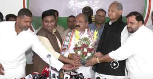 BJP veteran Gunjal joins Congress; may take on Om Birla