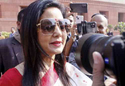 CBI raid at South Kolkata residence of Trinamool leader Mahua Moitra’s father