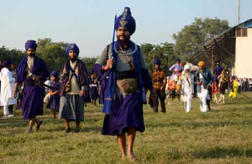 People throng Punjab’s Anandpur Sahib for Hola Mohalla festivities