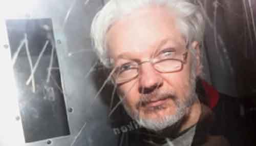 Julian Assange faces further wait over extradition ruling