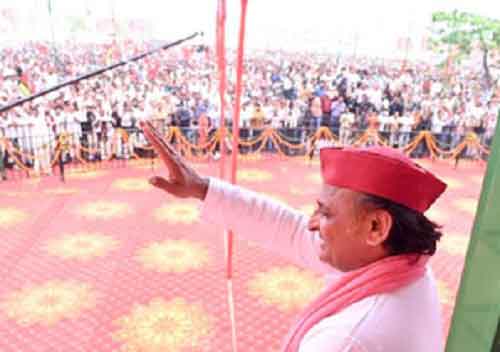 Farmers’ strength made BJP take back farm laws: Akhilesh