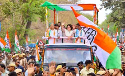 Priyanka Gandhi holds her first roadshow in Alwar in support of Cong’s Lalit Yadav