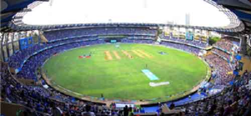 BCCI ask commentators, players, IPL owners to stop posting photos or videos from stadium on match day: Report