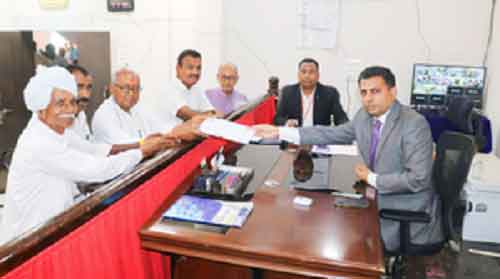 Digvijaya Singh files nomination from MP’s Rajgarh LS seat