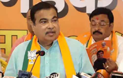 Union Minister Gadkari promises speedy transformation of Nagpur