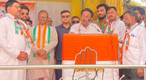 Kamal Nath accuses BJP of ‘threatening’ Congress leaders in Chhindwara