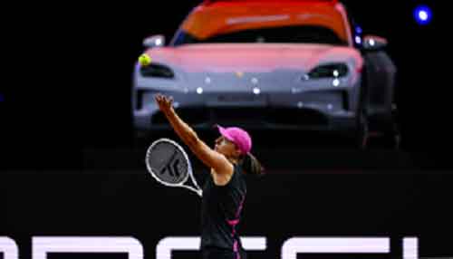 Swiatek holds off Mertens in Stuttgart, to face Raducanu in QF
