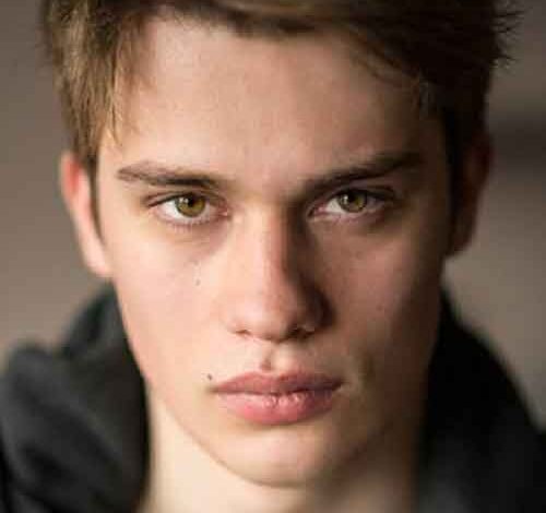 Nicholas Galitzine’s take on relationships: ‘Chemistry transcends age gap’