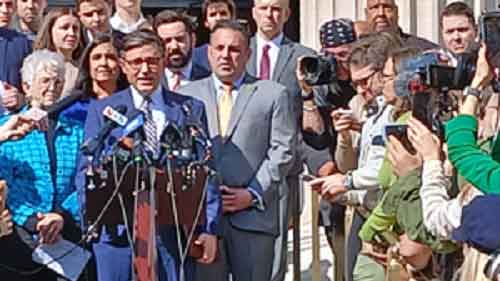 Hundreds of students arrested across US in surging pro-Palestine protests