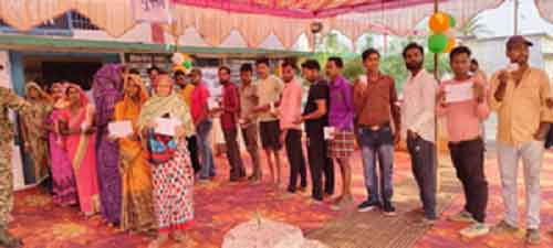 Voting underway in MP’s six LS seats