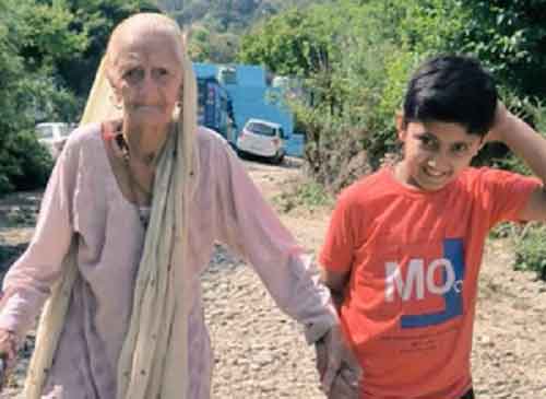 Voters, old and young, continue to throng polling centres in Jammu-Reasi LS seat
