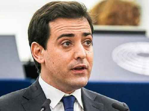 French FM urges Hezbollah, Israel to avoid escalation