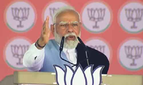 Can you give responsibility of country to Cong, which has history of plunder: PM Modi