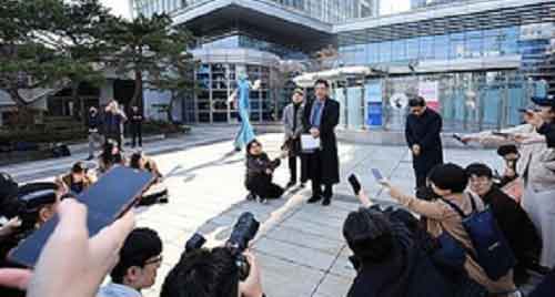 Medical professors in South Korea to file constitutional petition over quota hike