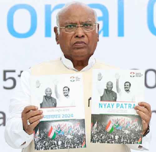 Congress manifesto boasts about Nyay and guarantees but is it bereft of clear vision?