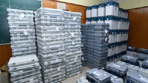 Malfunctioning TV screen in Erode strong room containing ballot boxes, VVPAT machines rectified