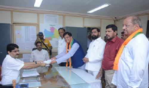 Piyush Goyal files nomination from Mumbai North LS seat