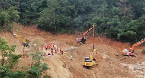 Death toll in China road collapse mounts to 48