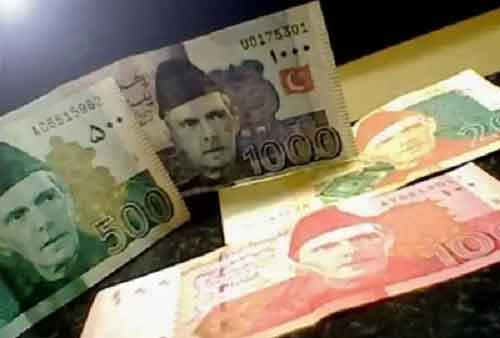 Fears of complete economic meltdown rising in Pakistan