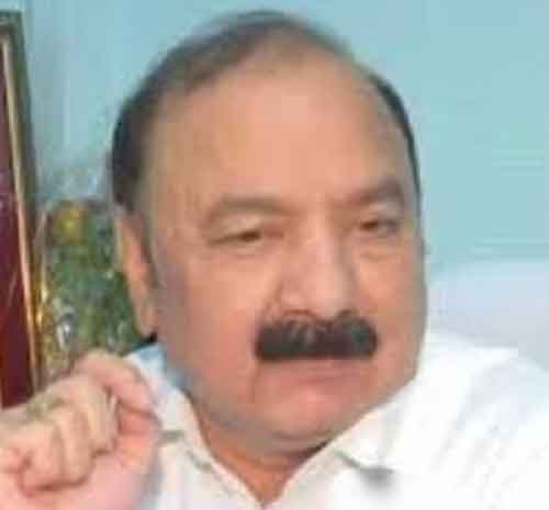 No Gandhi in Amethi this time, Congress leaves it to Kishori Lal Sharma