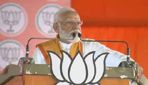 Congress leader turned servant’s house into warehouse of black money: PM Modi