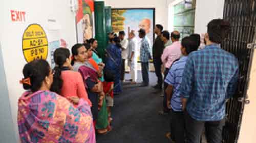 Amid incidents of violence, 15.85 pc turnout in first two hrs in Bengal