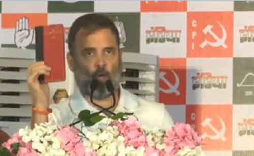 Rahul waves copy of Constitution at Jharkhand rally, says ‘ready to sacrifice life to protect it’