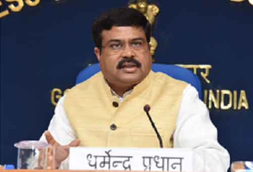 Odisha: Union Minister Dharmendra Pradhan challenges CM Patnaik for open debate