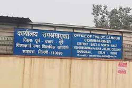 Delhi Labour Commissioner issues notice to Air India Express management, union