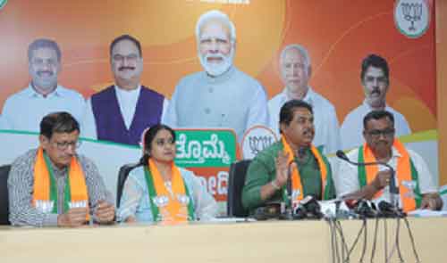 Goa Speaker dismisses disqualification petition against former CM Kamat, Lobo