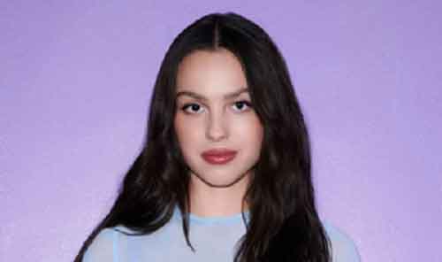 Olivia Rodrigo declares she is ‘changing the lyric’ as she responds to fan’s tattoo mix-up