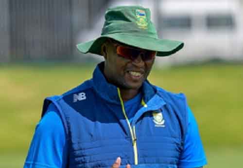 Moreeng departs as South Africa women’s head coach after 11 years; du Preez takes over on interim basis