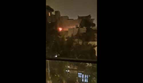 Massive dust storm hits Delhi-NCR, traffic diverted due to uprooting of trees