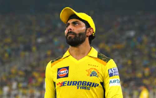 Ravindra Jadeja given out for obstructing the field