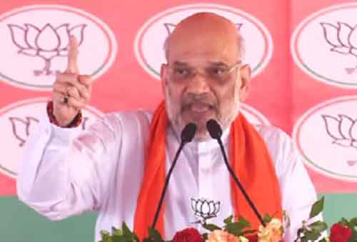 Amit Shah questions Gandhis’ absence from Raebareli in five years