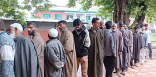 5.07 pc voter turnout in Srinagar LS seat in first 2 hours