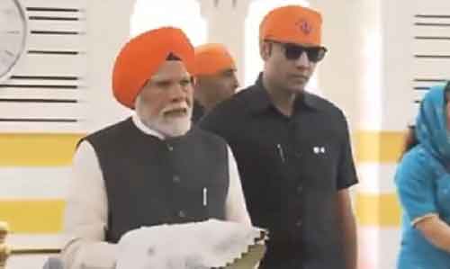 PM Modi serves langar at historic Patna Sahib Gurudwara
