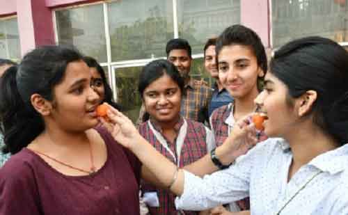 Thiruvanathapuram region tops the country in CBSE Class 10 and 12 results
